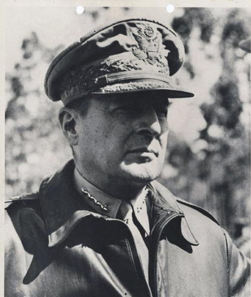 美国人忽悠吃瓜群众,揭秘美国如何巧妙诱导吃瓜群众