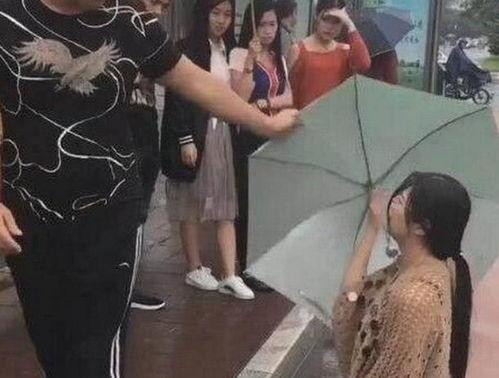 男朋友女装吃瓜群众,吃瓜群众围观“女装大佬”日常