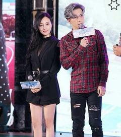 男朋友女装吃瓜群众,吃瓜群众围观“女装大佬”日常