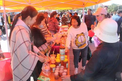 吃瓜群众参加聚会视频,视频记录欢乐时光