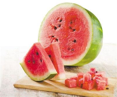 吃瓜群众啤酒的做法,吃瓜群众也能轻松制作的夏日饮品