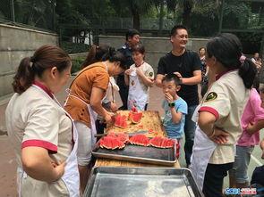 金凤区吃瓜群众事件,一场引发社会关注的网络热议